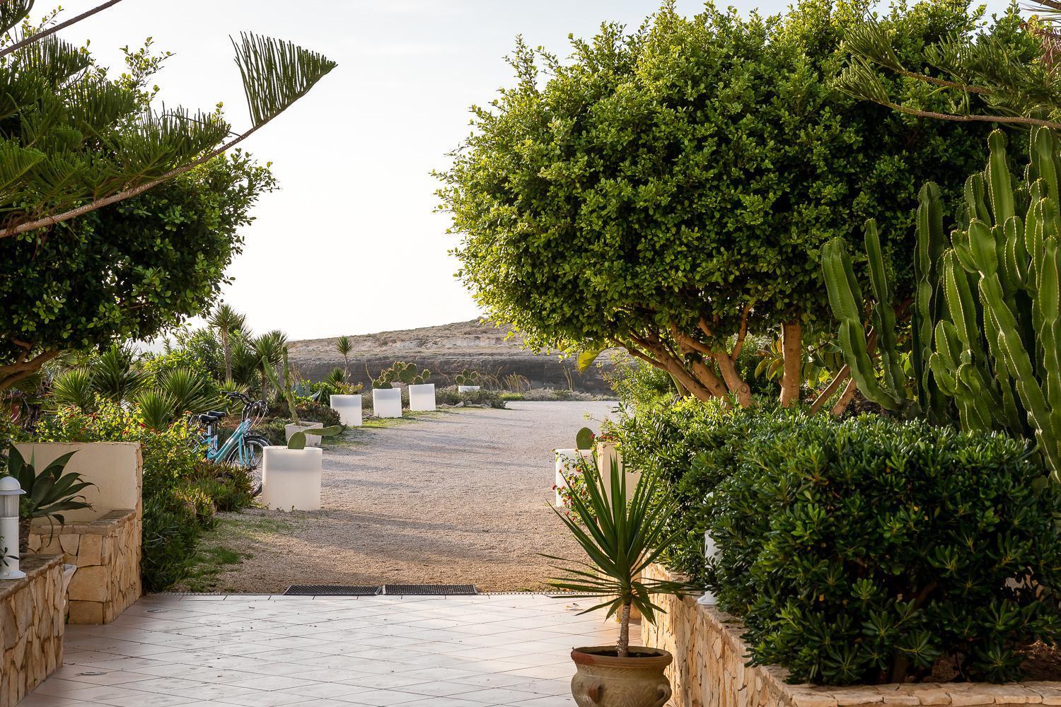 Hotel Cavalluccio Marino Lampedusa Bagian luar foto