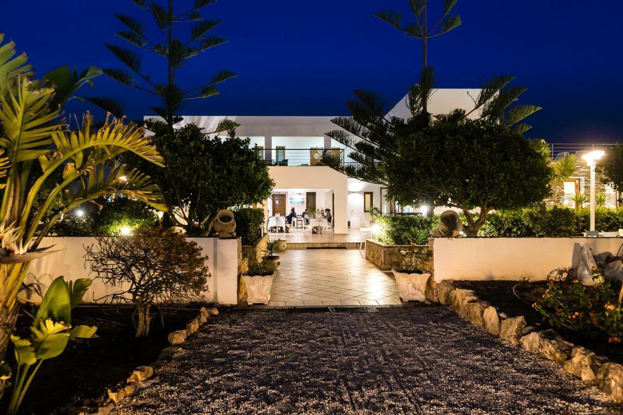 Hotel Cavalluccio Marino Lampedusa Bagian luar foto